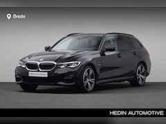BMW 3-serie Touring - 330e xDrive High Executive | M-sport Shadow Line | Sporstoelen | Stoelverwarming | Extra g