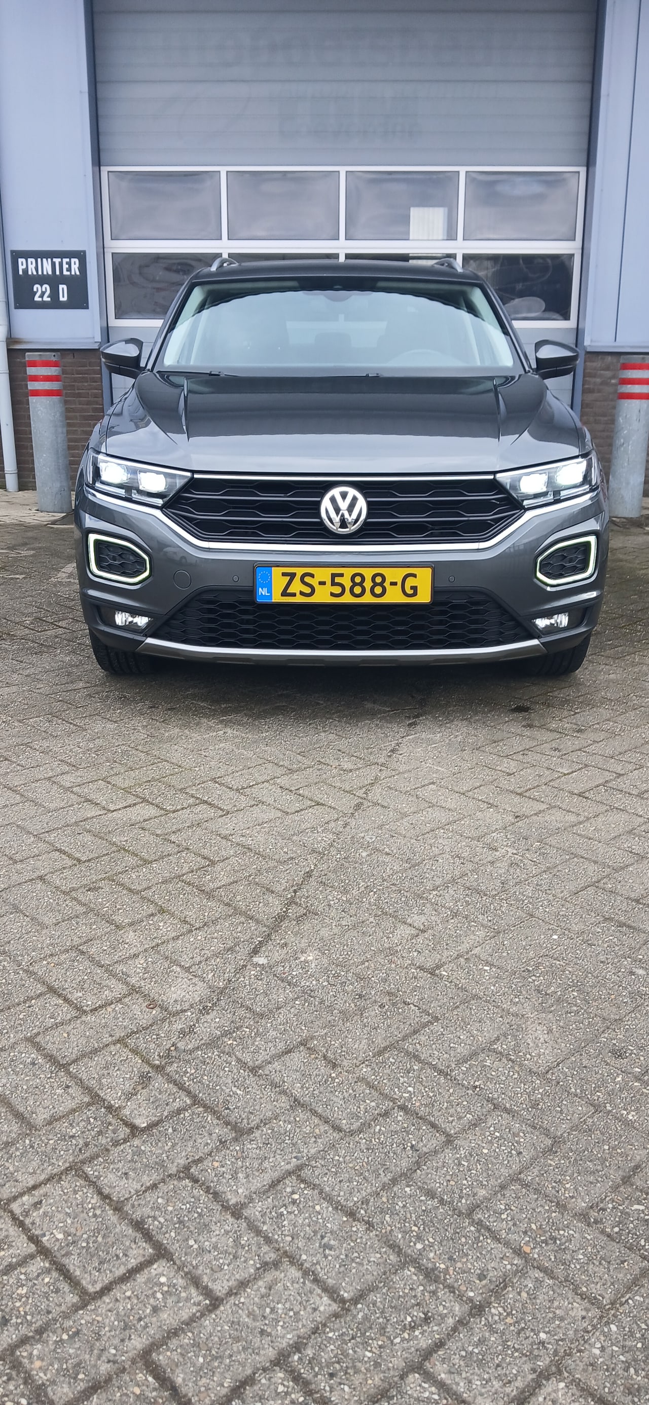 Volkswagen T-Roc - 1.0 TSI Style Business - AutoWereld.nl