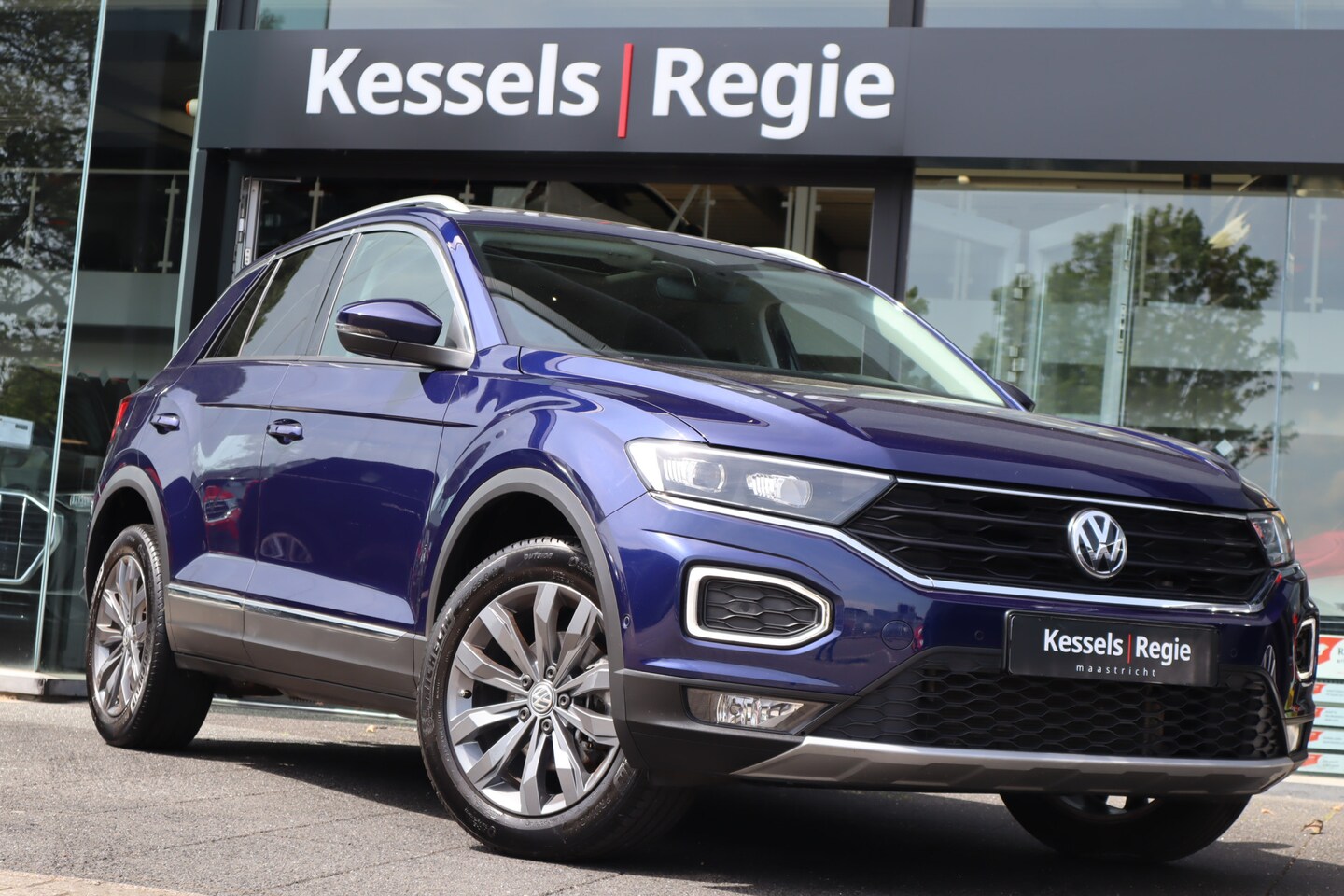 Volkswagen T-Roc - 1.5 TSI Sport Led Panoramadak Navi Camera - AutoWereld.nl