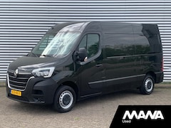 Renault Master - T35 2.3 dCi 135 L2H2 Airco Cruise Sensoren LED 12V Navigatie Bijrijdersbank Bluetooth NAP
