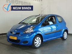 Toyota Aygo - 1.0-12V Now