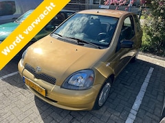 Toyota Yaris - 1.3-16V VVT-i Luna