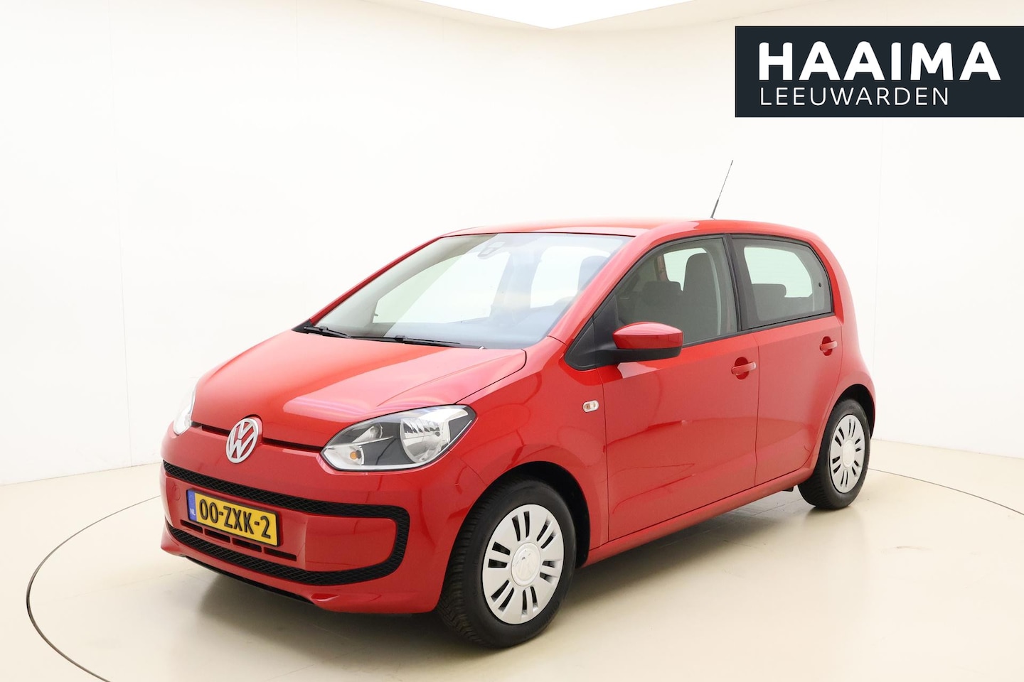 Volkswagen Up! - 1.0 move up! BlueMotion | Airco | Navigatie | 5 deuren | Weinig kilometers | radio | Elect - AutoWereld.nl