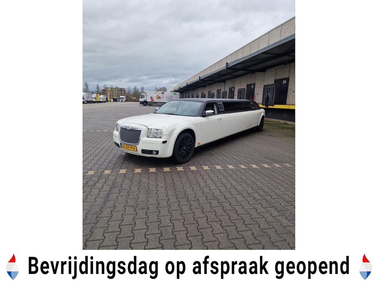 Chrysler 300C - 3.5 V6 Platinum Limousine 9 Personen LPG G3 - AutoWereld.nl
