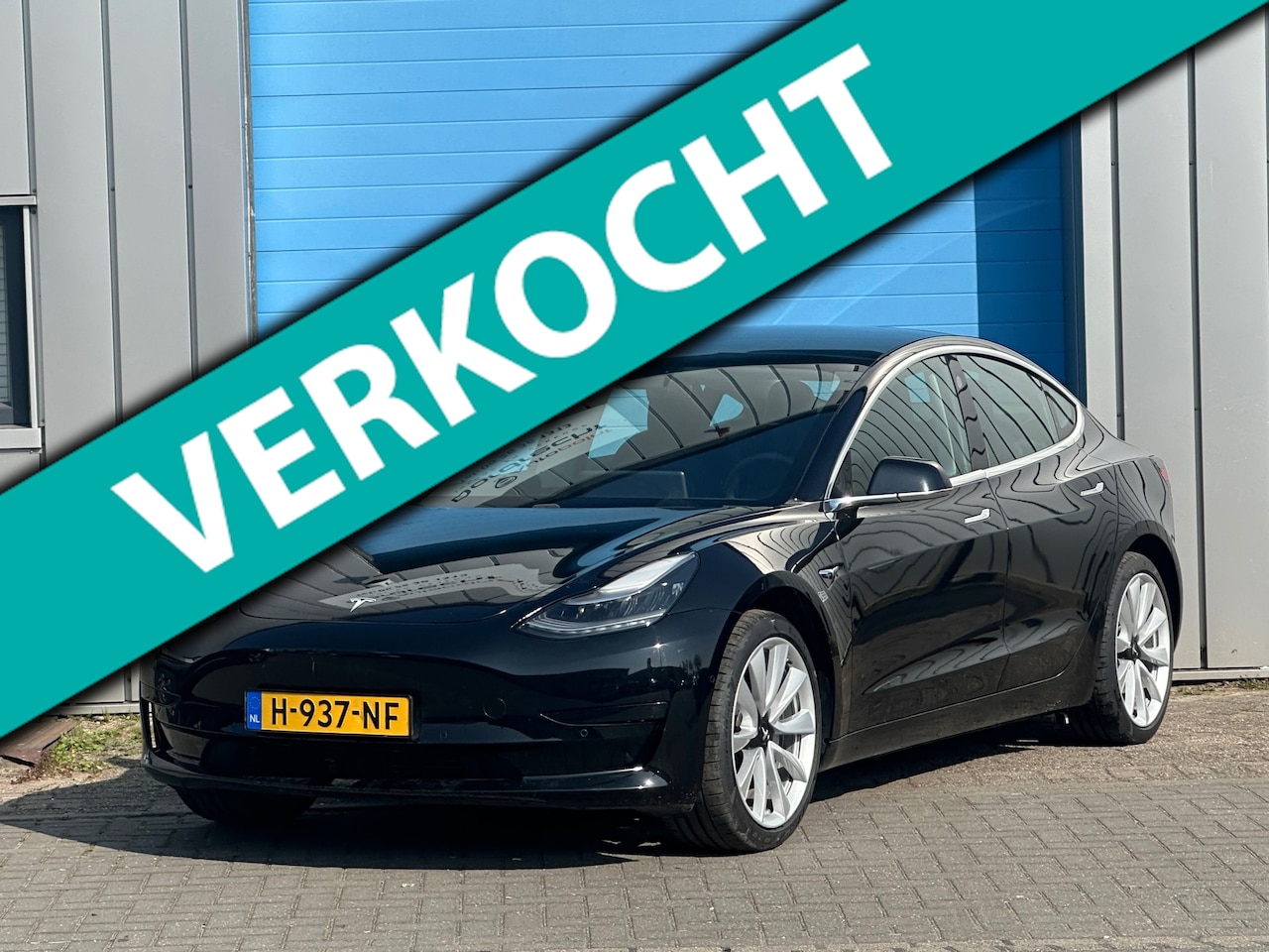 Tesla Model 3 - Standard RWD Plus 60 kWh AUTOPILOT PANO LEER 1 EIG - AutoWereld.nl