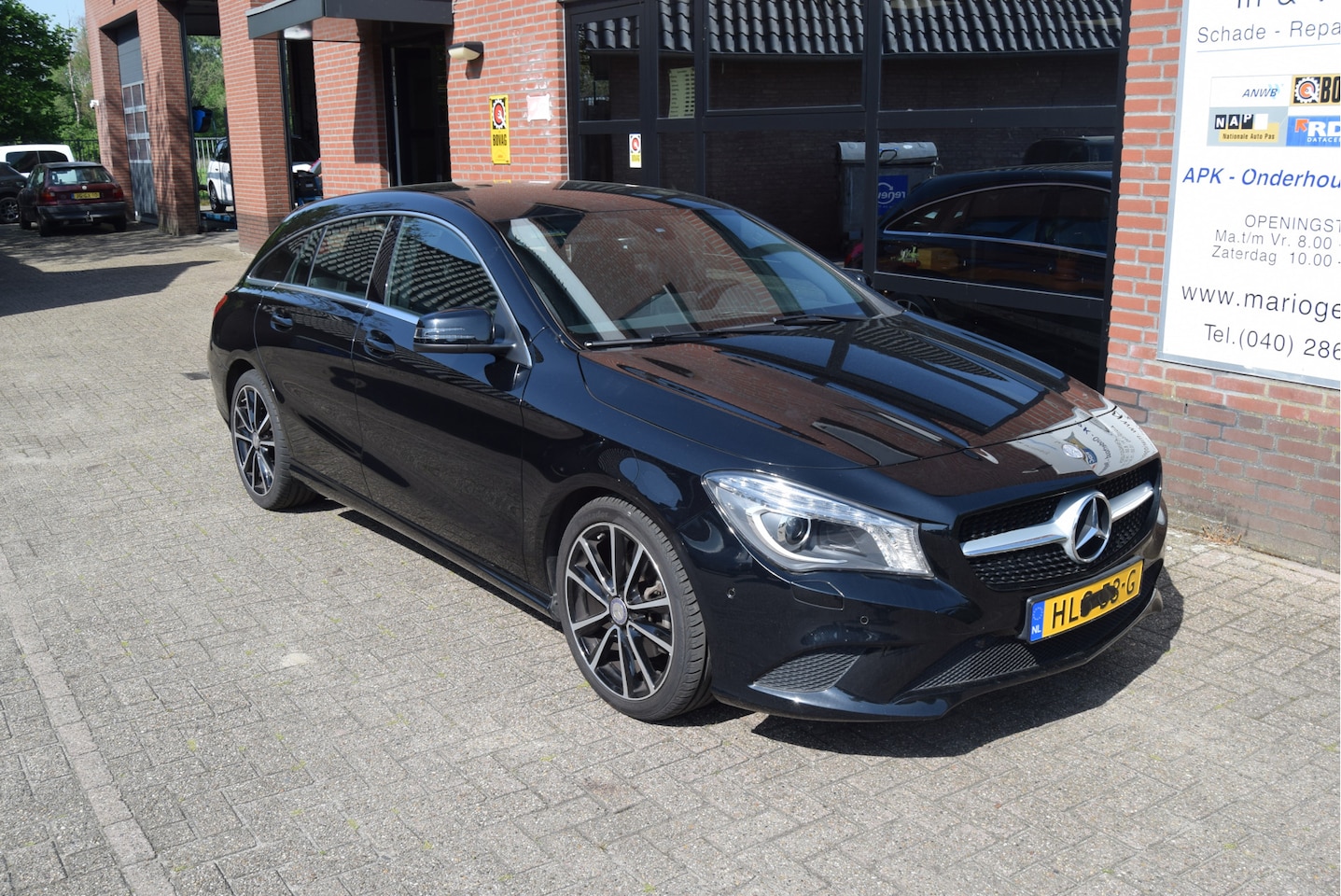 Mercedes-Benz CLA-klasse Shooting Brake - | Xenon | Leder | 180 Ambition - AutoWereld.nl
