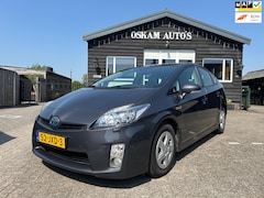 Toyota Prius - 1.8 Executive Navi, Leder, Stoelverw. afn. Trekhaak