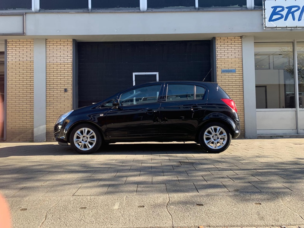 Opel Corsa - 1.2-16V Enjoy 1.2-16V Enjoy - AutoWereld.nl