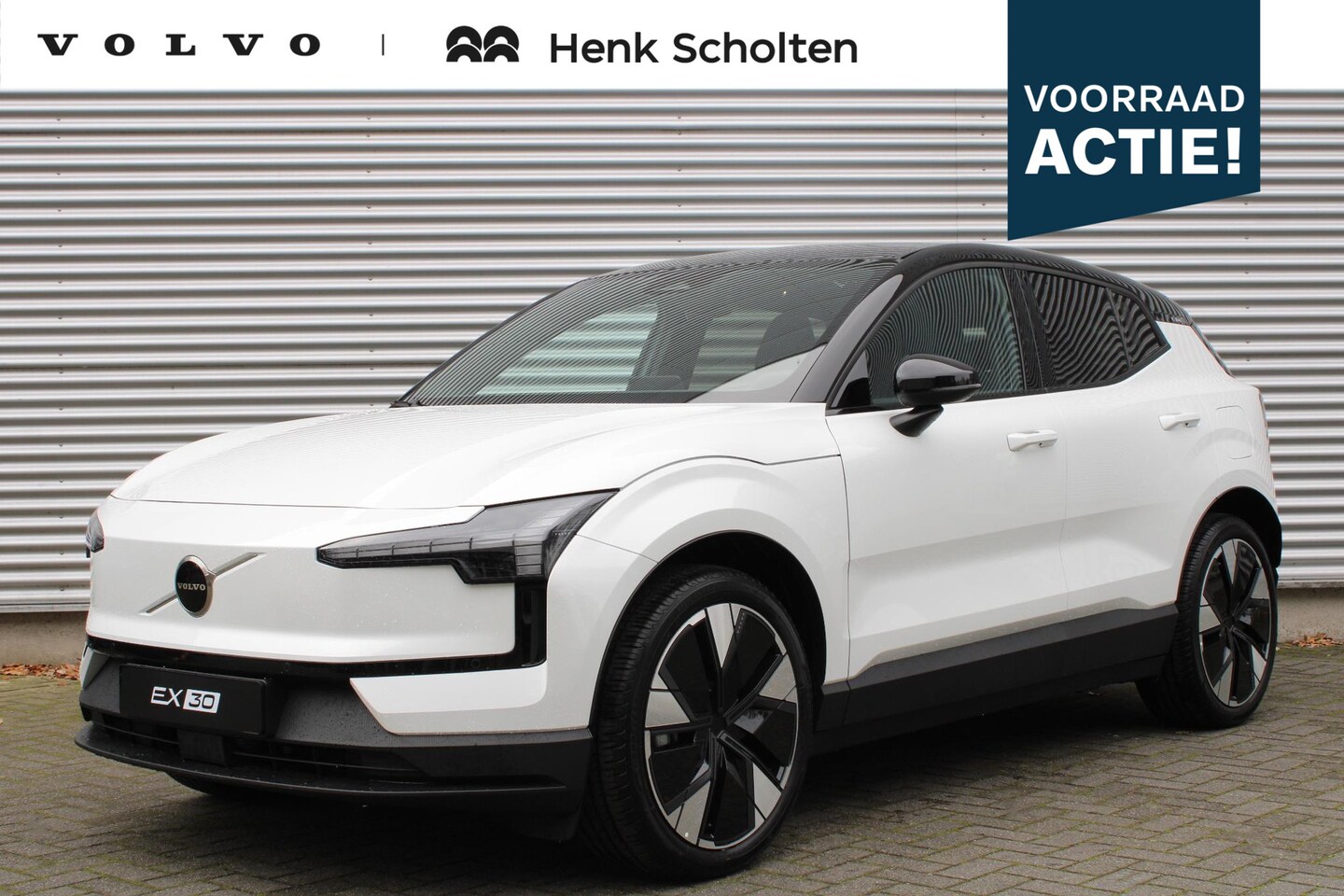 Volvo EX30 - Single Motor Extended Range Plus | 20" Aero Lichtmetalen Velgen |  Adaptive Cruise Control - AutoWereld.nl