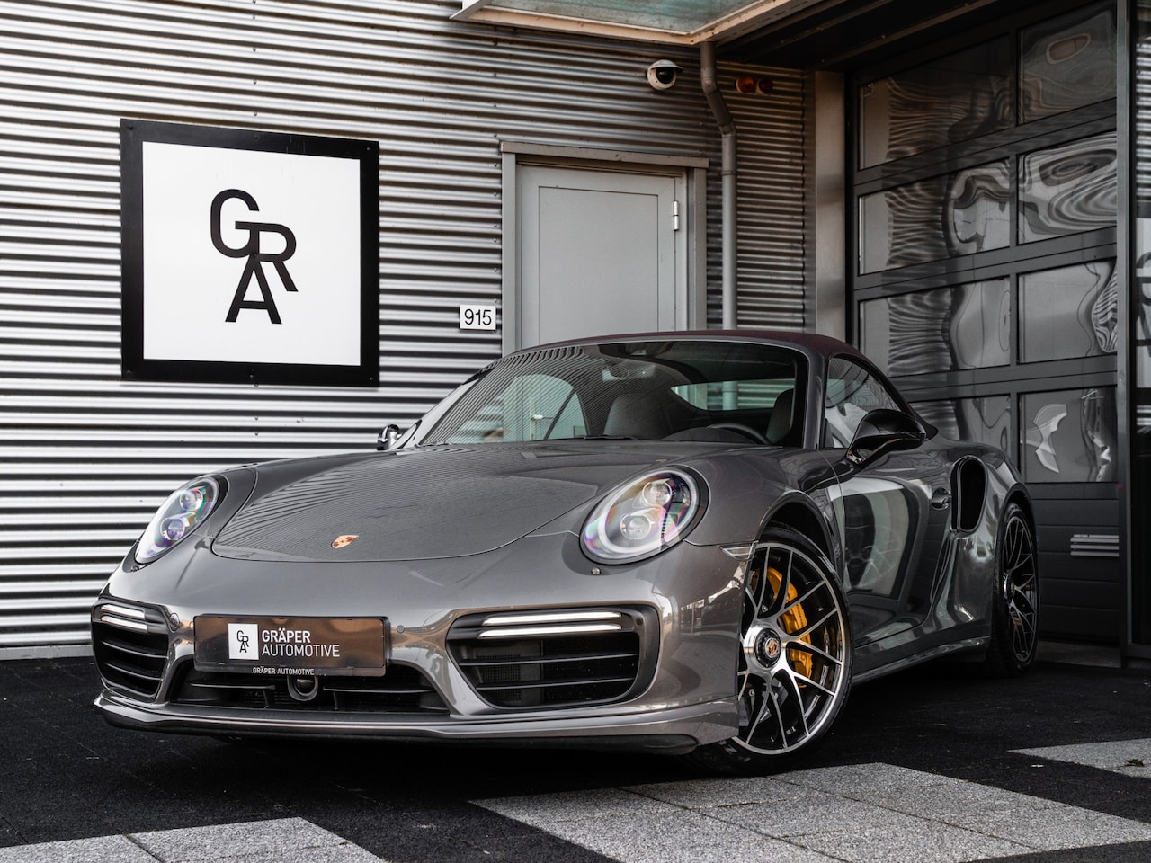 Porsche 911 Cabrio - Turbo S | Orig. NL | Burmester | Stoelventilatie - AutoWereld.nl