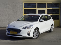 Ford Focus Wagon - 1.5 EcoBlue 120PK Edition BJ2019 Lmv 16" | Led | Navi | Pdc | Keyless entry | Elek. trekha