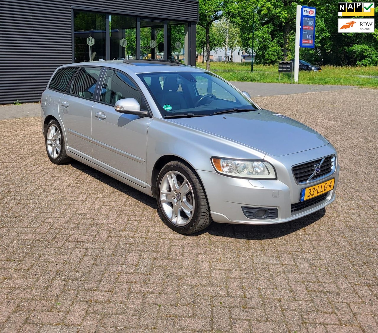 Volvo V50 - 1.6D S/S Edition II 1.6D S/S Edition II, Euro 5 ,Airco,Schuifdak,Leder - AutoWereld.nl