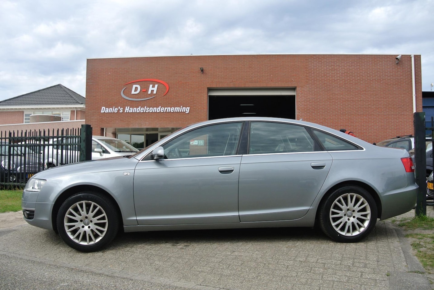 Audi A6 Limousine - 3.2 FSI Pro Line airco automaat inruil mogelijk nap - AutoWereld.nl