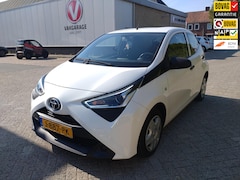 Toyota Aygo - 1.0 VVT-i x-fun / 28.500 KM / AIRCO / ELEK. RAMEN / APPLE CAPRLAY / 5-DRS / ORIG. NL