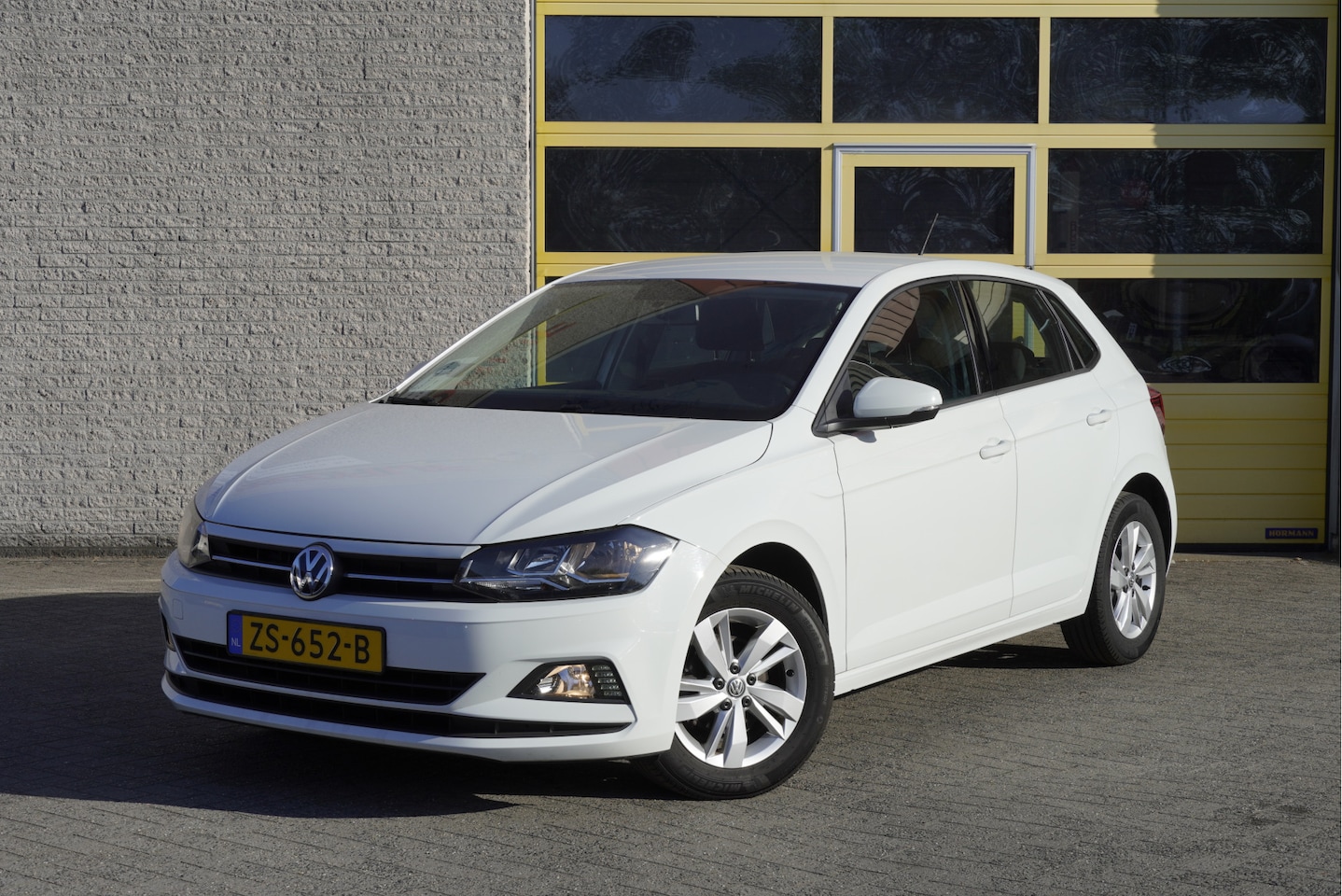 Volkswagen Polo - 1.0 TSI 5drs Comfortline BJ2019 Lmv 15" | Led | Navi | App-Connect | Airco | Cruise contro - AutoWereld.nl