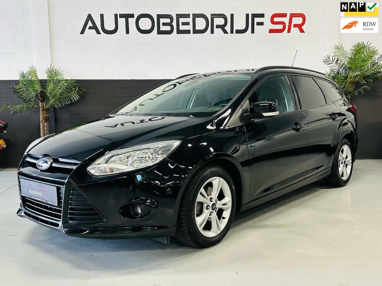 Ford Focus Wagon - 1.0 EcoBoost Edition Plus PDC! 125pk! Stoelverw! - AutoWereld.nl
