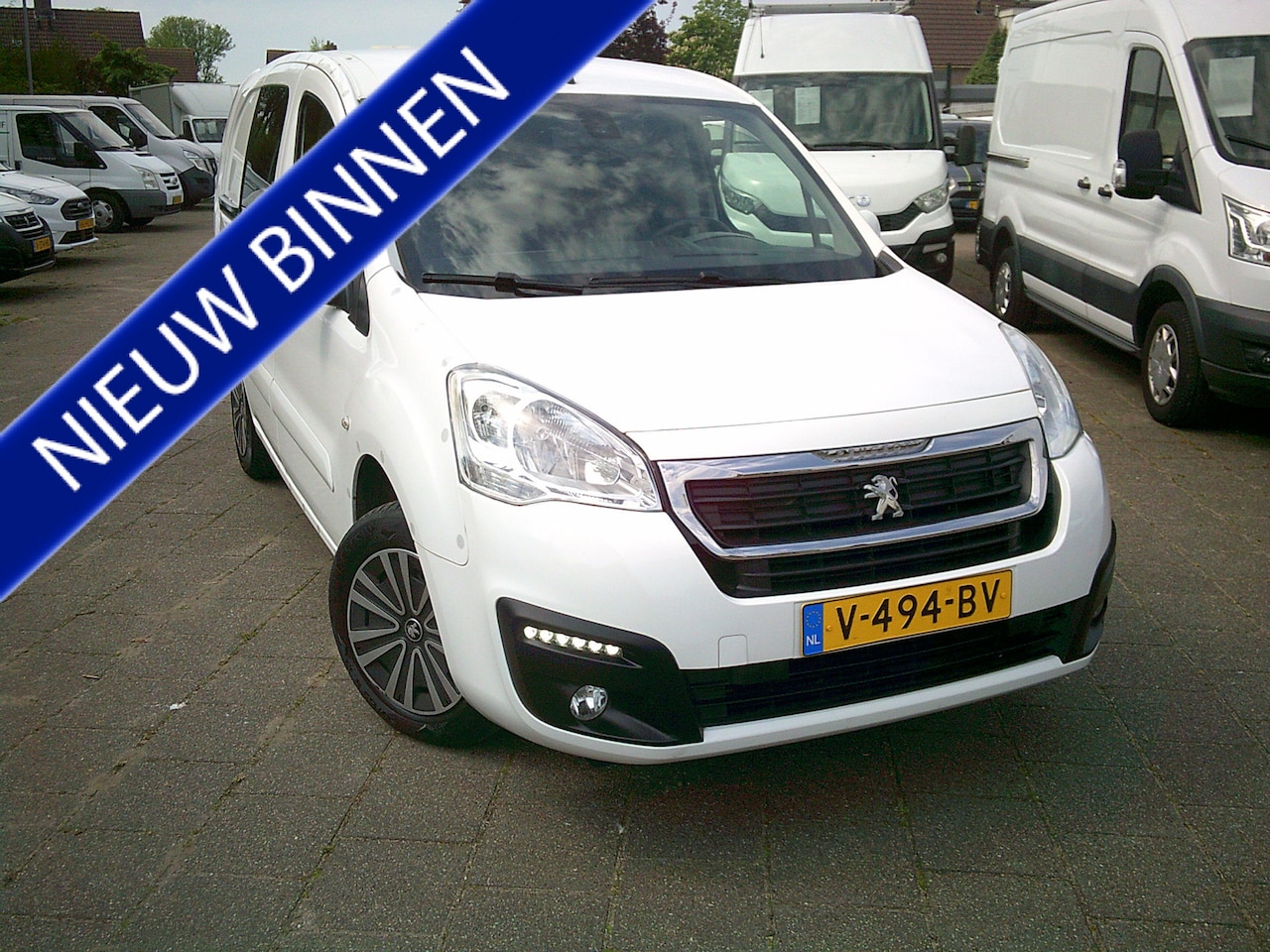 Peugeot Partner - PARTNER 122L2 PREM.1.6 VOORZIEN VAN AIRCO+CRUISE !! LENGTE 2 !!!! - AutoWereld.nl