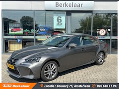 Lexus IS - 300h Hybrid Bus.LPro
