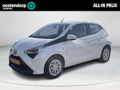 Toyota Aygo - 1.0 VVT-i x-play *APPLE CARPLAY/ PARKEERCAMERA/ 36 MAANDEN GARANTIE