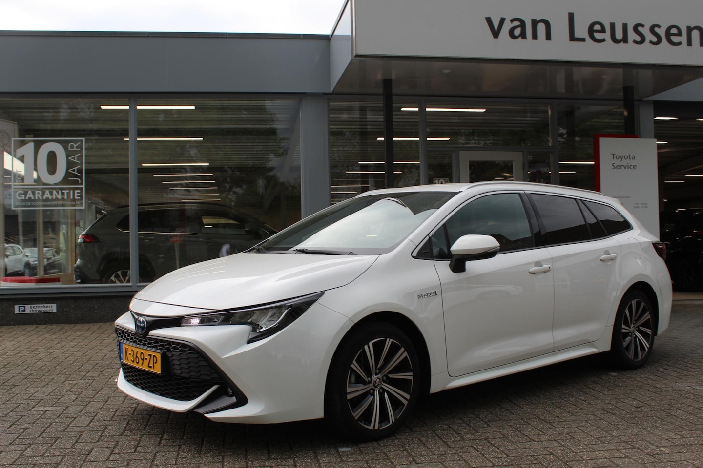 Toyota Corolla Touring Sports - 1.8 Hybrid Dynamic 1.8 Hybrid Dynamic - AutoWereld.nl