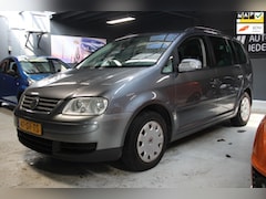 Volkswagen Touran - 1.6 Business / airco / 5 persoons / NAP