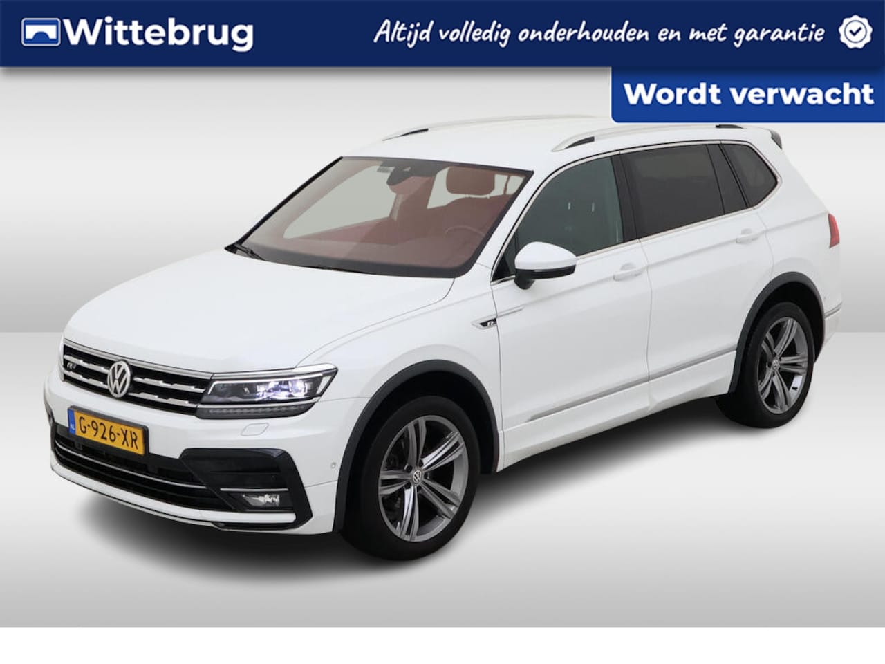 Volkswagen Tiguan Allspace - 1.5 TSI 2x R-Line 7p. / AUTOMAAT/ CAMERA/ PARK. SENSOREN/ TREKHAAK/ LEDER/ VIRTUAL COCKPIT - AutoWereld.nl