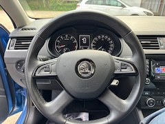 Skoda Octavia - 1.2 TSI Elegance Busines , CRUISE, HALF LEER, STOELVERW, PDC