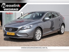 Volvo V40 - 2.0 T3 Momentum All-in rijklaarprijs | Nav | Stoelverw. | Afn. trekhaak | 17"
