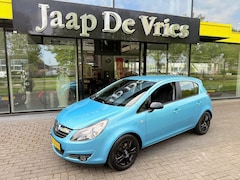 Opel Corsa - 1.2-16V '111' Edition