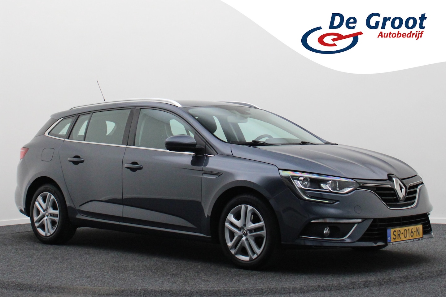 Renault Mégane Estate - 1.3 TCe Zen Apple Carplay, LED, Climate, Navigatie, Cruise, DAB - AutoWereld.nl