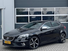 Volvo V40 - 2.0 D2 R-Design | Navi | Xenon | Leder/alcantara | PDC | Climate control | Stoelverwarming