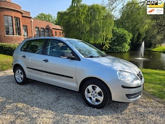 Volkswagen Polo - 1.2 Trendline 5-deurs *apk:12-2025