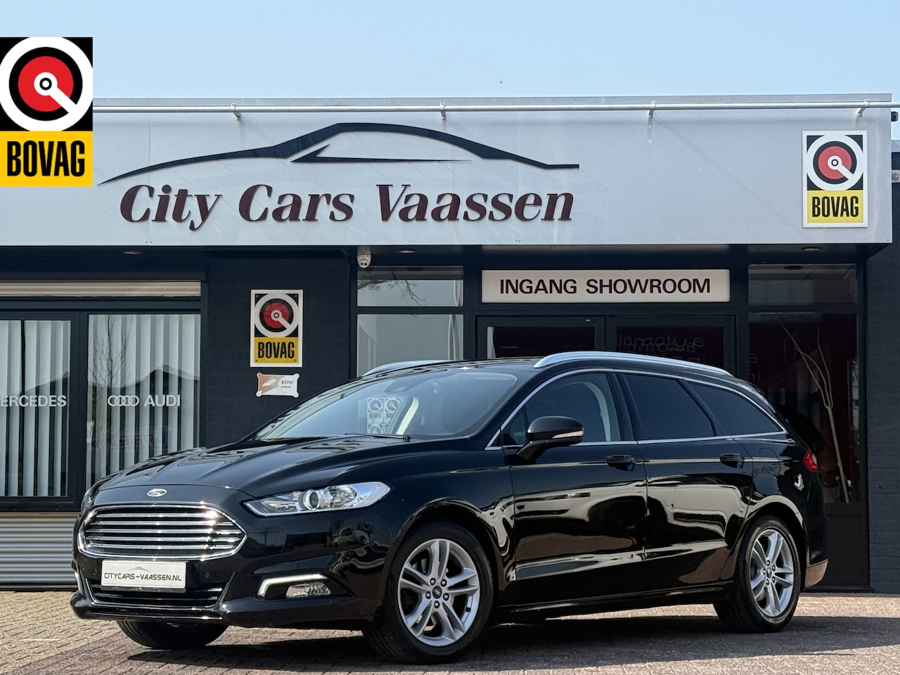Ford Mondeo Wagon - 1.5 Titanium automaat 161 pk climate ctr cruise ctr navigatie pdc v/a afn trekhaak led dag - AutoWereld.nl