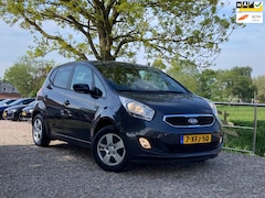 Kia Venga - 1.4 CVVT ExecutiveLine | Cruise + Clima + Navi nu € 6.975,