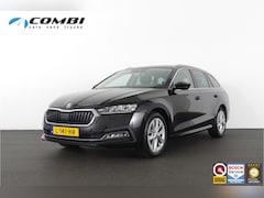 Skoda Octavia Combi - 1.0 e-TSI Ambition > Camera/Trekhaak/Black Magic/sfeerverlichting/All season banden
