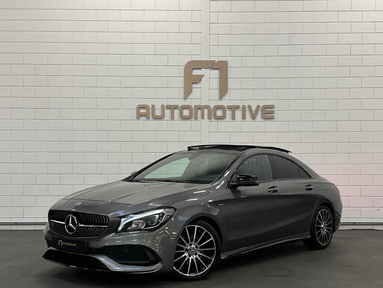 Mercedes-Benz CLA-Klasse - 200 AMG Edition Pano|Keyl|Camer|VOL - AutoWereld.nl