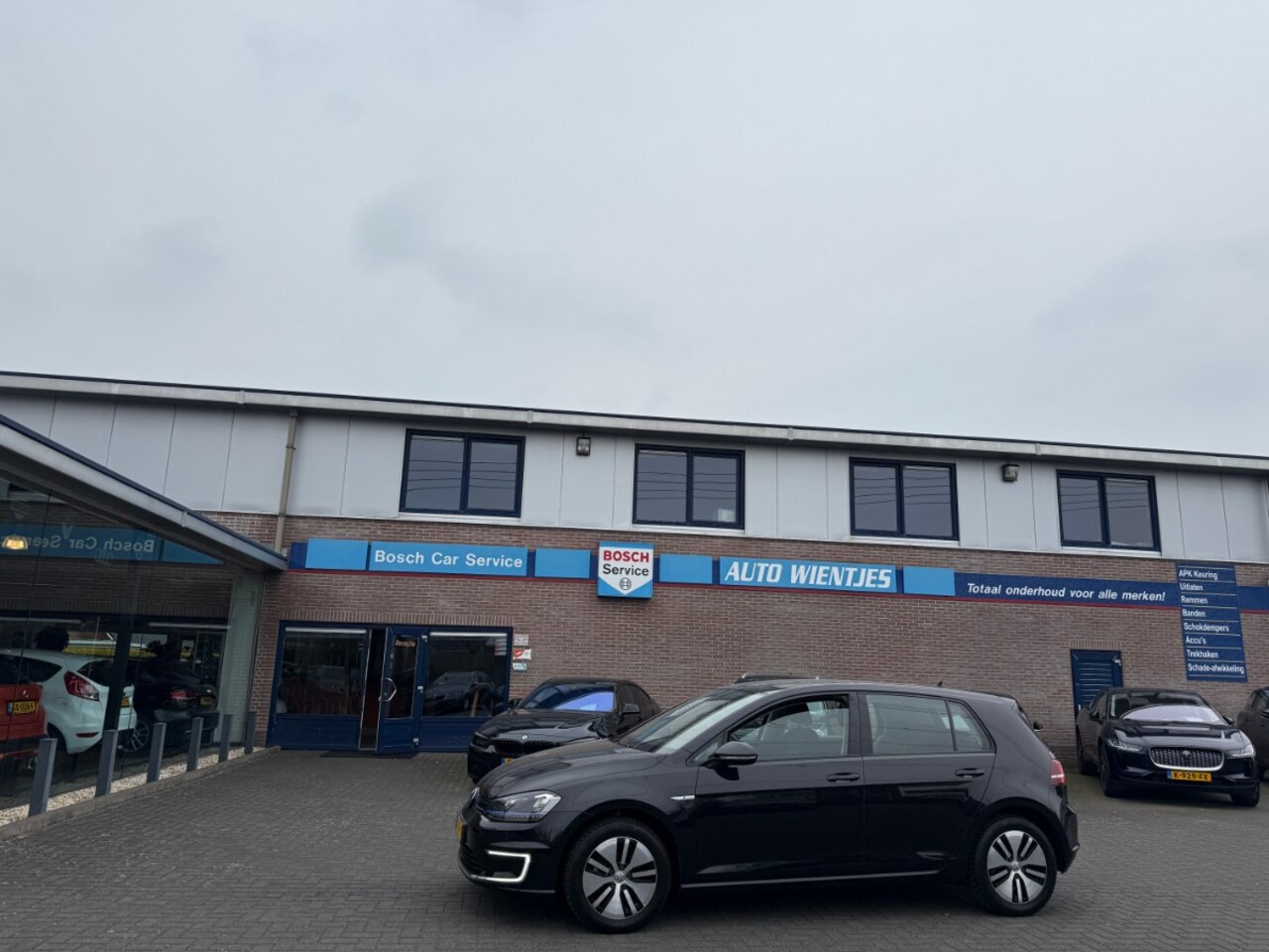 Volkswagen e-Golf - Aut 85 KW | Comfort 5-Drs | Navi | Carplay - AutoWereld.nl