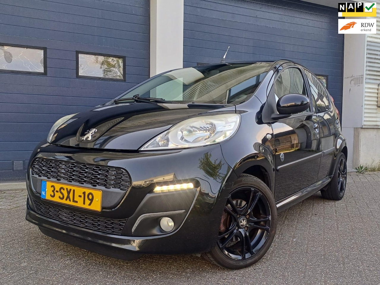 Peugeot 107 - 1.0 Envy |Bluetooth|Airco|APK NIEUW - AutoWereld.nl