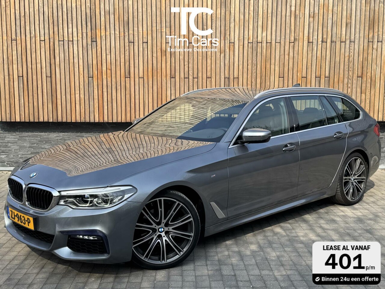 BMW 5-serie Touring - 520i Automaat M-sport | 20 inch lichtmetalen velgen | Navigatie proffesional | Sportstoele - AutoWereld.nl