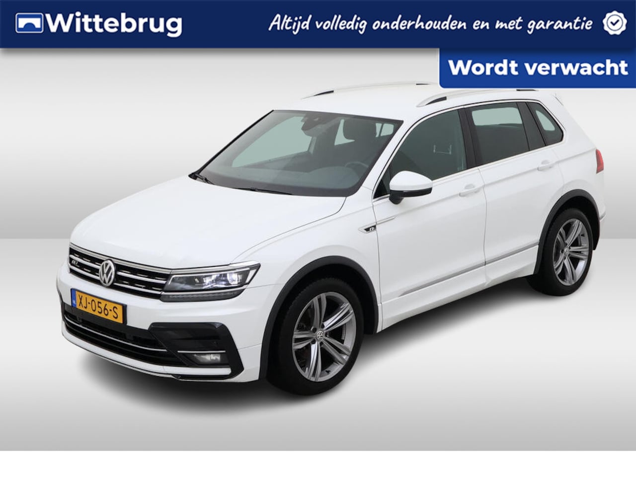 Volkswagen Tiguan - 1.5 TSI ACT R-Line / PARK. SENSOREN/ LED/ ELEK. ACHTERKLEP/ NAVI/ 19" LMV - AutoWereld.nl
