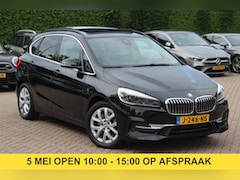 BMW 2-serie Active Tourer - 225xe iPerformance High Exe. / Panoramadak / Camera / Head-up / Leder / Keyless / Navigati