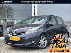 Toyota Yaris - 1.3 VVT-i Dynamic | Panoramadak | Navi | Keyless entry + startknop | Trekhaak | Camera | 1