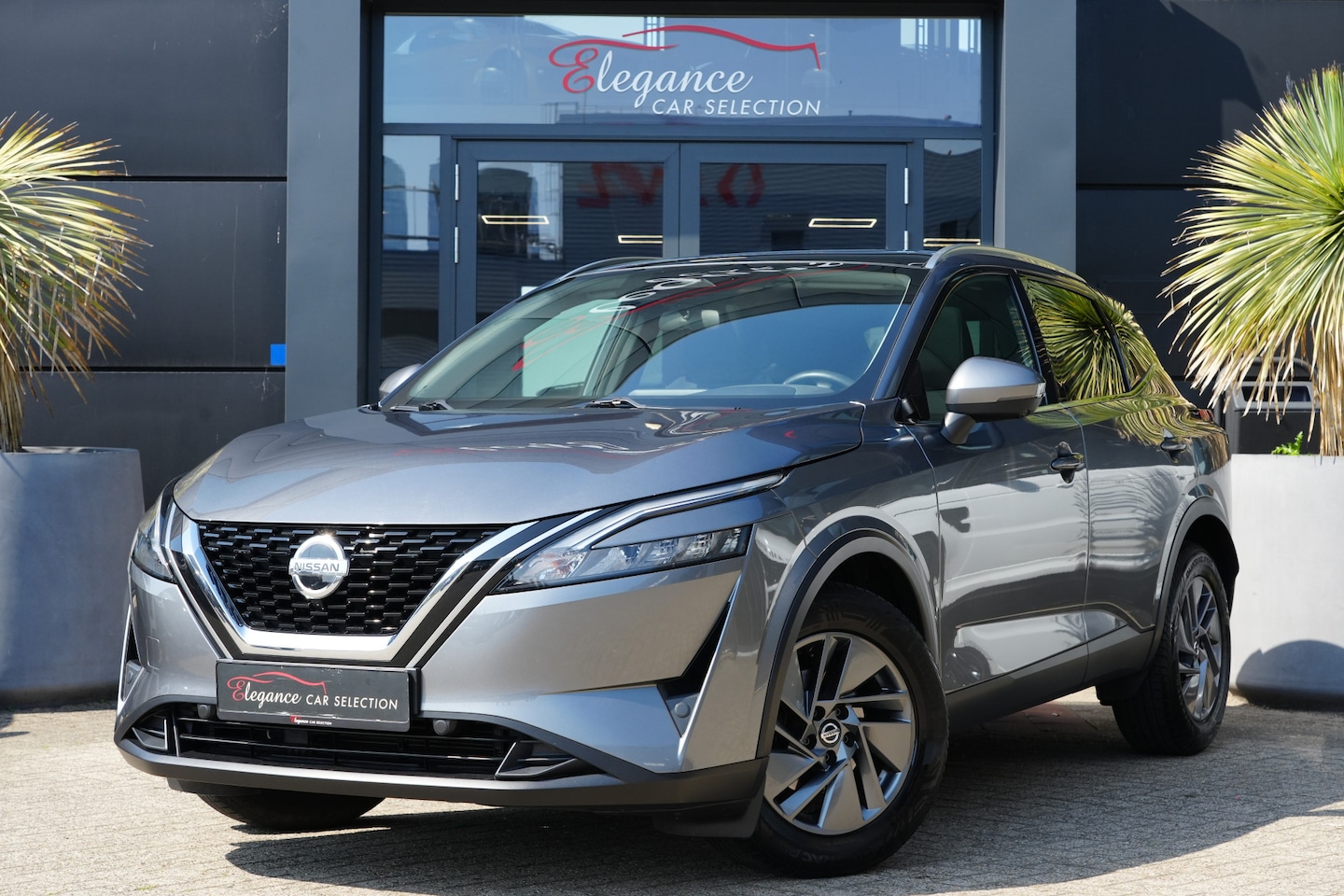 Nissan Qashqai - 1.3 MHEV Xtronic N-Style 158pk Stoelverwarming/Cruise/Camera - AutoWereld.nl
