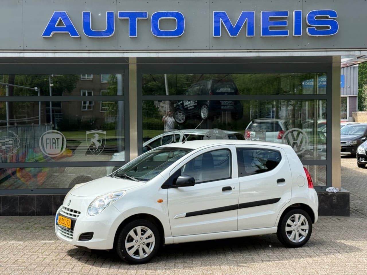 Suzuki Alto - 1.0 Celebration EASSS Airco LM-Velgen - AutoWereld.nl