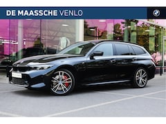 BMW 3-serie Touring - 320e High Executive M Sport Automaat / Panoramadak / Sportstoelen / Adaptieve LED / Comfor