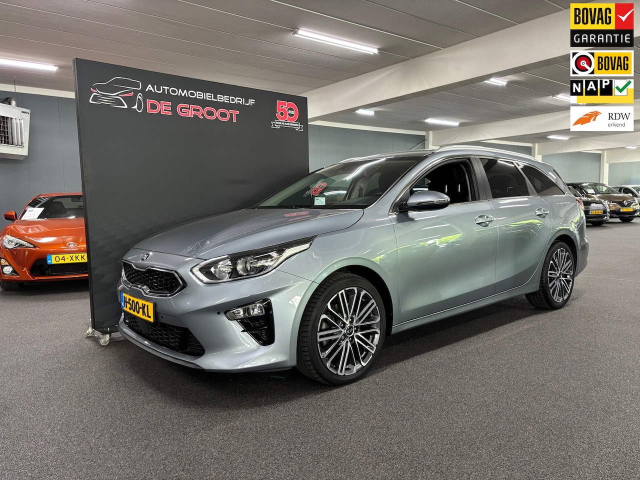 Kia Cee'd Sportswagon - Ceed 1.4 T-GDi DynamicPlusLine / NL-auto, Automaat, Stoel en stuur verwarming - AutoWereld.nl