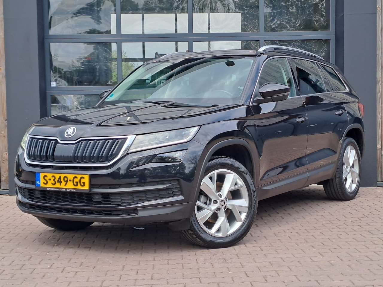 Skoda Kodiaq - 1.5 TSI Limited Business Edition 7p. | ACC | Trekhaak | LED | PDC | Keyless | Stoel- en st - AutoWereld.nl