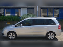 Opel Zafira - 1.6 Executive 7 - persoons
