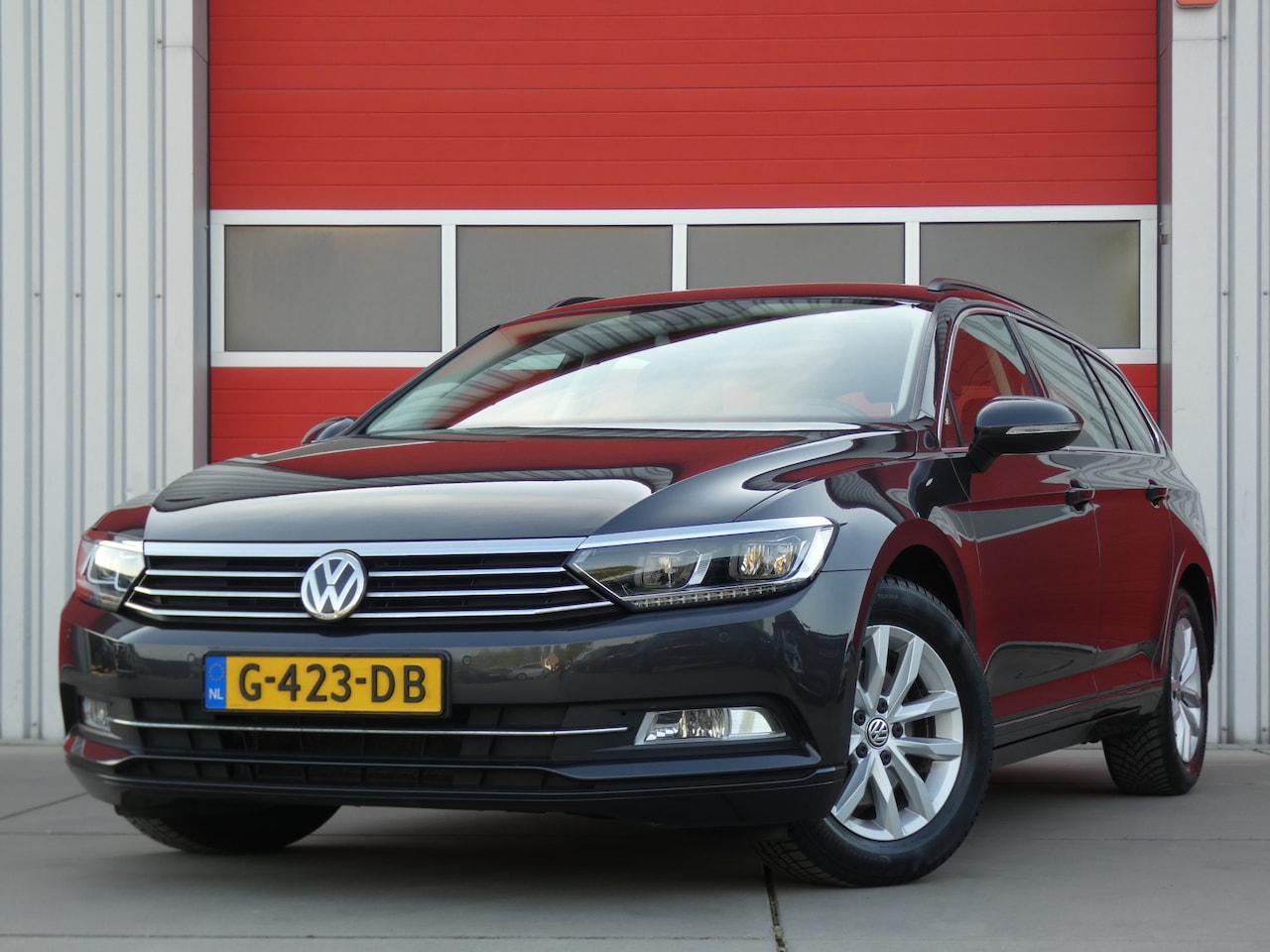 Volkswagen Passat Variant - 1.5 TSI Comfortline/ automaat/ zeer mooi! - AutoWereld.nl