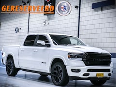 Dodge Ram 1500 - Laramie Night | Full options + Luchtvering | 5.7L HEMI V8 4x4